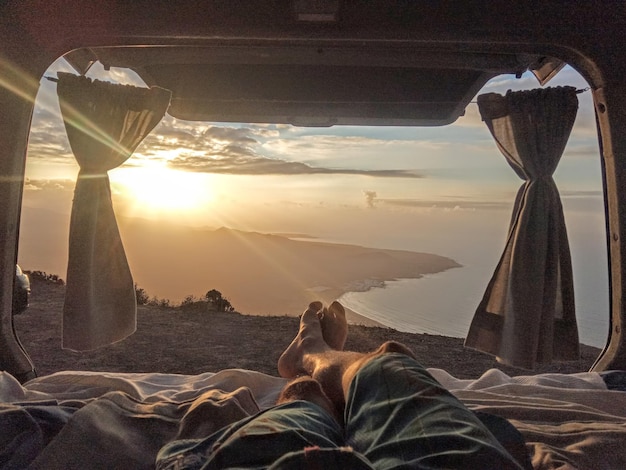 Cykle snu ile spać żeby obudzić się wypoczętym?