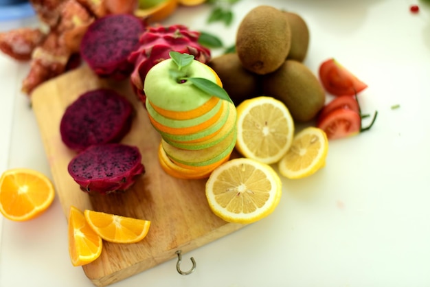 Jakie owoce i warzywa spalają tłuszcz podczas codziennej diety?