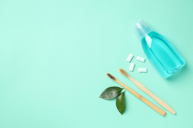 pasta do zebow mietowa z fluorem eco 75 ml sante