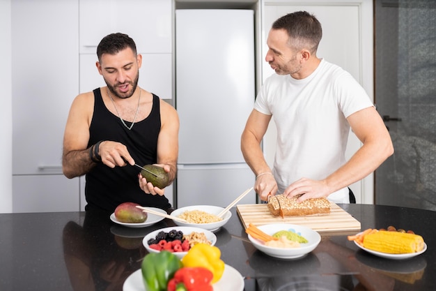 Jaka dieta na odchudzanie dla mężczyzn sprawdzi się w codziennym życiu?