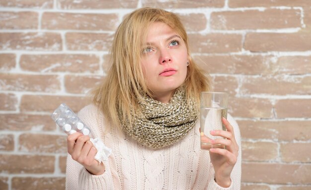 Skąd wziąć tabletki nasenne i czy są dostępne bez recepty?