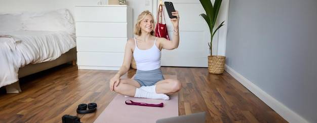 Jak można ćwiczyć w domu bez sprzętu i nie stracić motywacji?