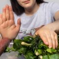 Jaka dieta przy atopowym zapaleniu skóry może pomóc złagodzić objawy?
